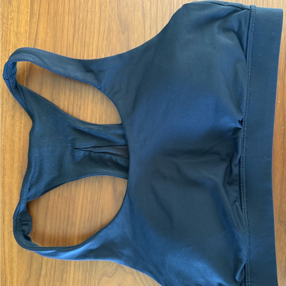 Lululemon Black Invigorate Bra - Size 4